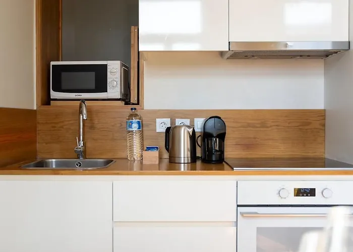 New! Blue Pearl Apartment *